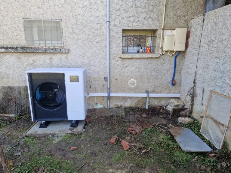 PAC air/eau en remplacement d'une chaudière gaz à Lyon