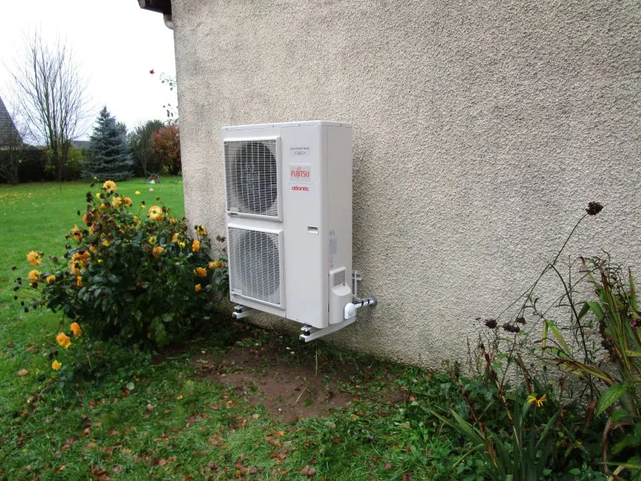 PAC air/eau en remplacement d'une chaudière gaz dans une maison ouvrière à Roubaix